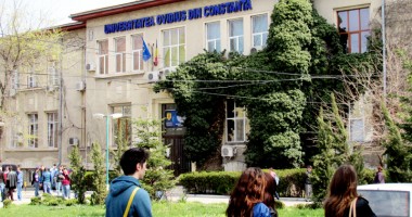 Stire din Cultură-Educație : Întâlnirea tinerilor cercetători din domeniul matematicii