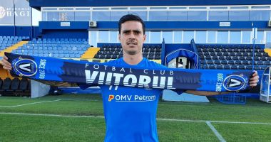 Stire din Sport : Întăriri din Serie A! FC Viitorul l-a transferat pe Adrian Stoian