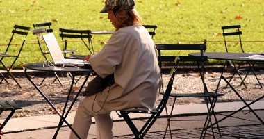 Stire din Politică-Administrație : Locuitorii din Cernavodă au Internet wireless gratuit în centrul orașului
