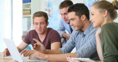 Stire din Social : Vești bune pentru tinerii români înscriși în programe de practică