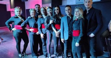 Din centrele de plasament, Vali Osman a ajuns pe marile scene: "Sunt împlinit pentru că mi-am găsit pasiunea" - 5