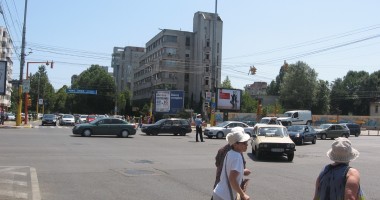 Haosul din intersecția de la ICIL persistă - 1