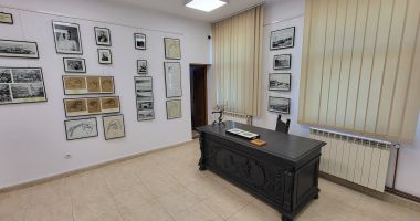 George Varsami, custodele Muzeului Portului Constanţa: „Avem fotografii rare, de colecţie, iar turiştii vor să afle povestea din spatele lor!” - 5