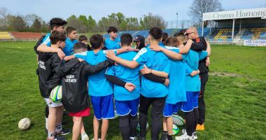 Cristian Cojocaru, omul care educă copiii prin rugby. "Îi învăţ că familia, şcoala şi sportul sunt cele mai importante lucruri" - 4