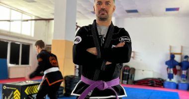 Viorel Vihodiță, campion la sporturile full-contact: „De multe ori, am mers mai departe cu un ligament rupt la genunchi” - 2