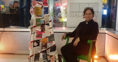 Stire din Interviu : Mariea Petcu Chioibaş rupe din viață instantanee şi fragmentează vizibilul în cadre cinematografice
