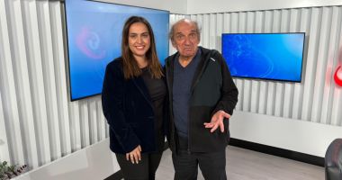 Stire din Interviu : Mihai Gruia Sandu, actorul care a învăţat generaţii să râdă cu sens. „Fiecare rol e un Hamlet”