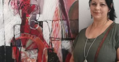 Stire din Interviu : Interviu cu Mirela Dimcea: ”Condiția artistului-femeie este extrem de grea!”