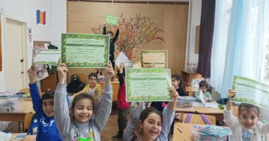 Scriitoarea-învățătoare Zully Mustafa: "Copilul nu urăște materia, urăște profesorul!" - 2
