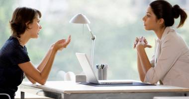 Stire din Social : Vrei să te angajezi? Iată ce posturi sunt disponibile, astăzi
