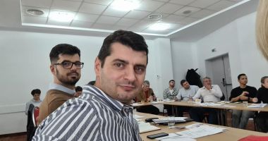 Consilierul local Mihai Ochiuleţ, impresii despre primul mandat. "Constanţa este oraşul vieţii mele" - 2