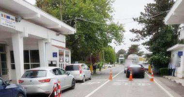 Stire din Eveniment : Vreți să călătoriți în Bulgaria? Reguli anti-COVID-19 la graniță, în vigoare până la sfârșitul lui aprilie