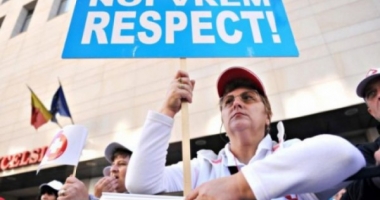 Medicii suspendă protestele, pentru o zi!