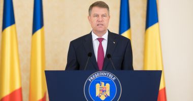 Stire din Politică-Administrație : "Într-o lume aflată într-o continuă și rapidă transformare, devine mai relevantă educația academică"