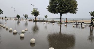 Mai multe gospodării au fost inundate în județul Constanța - 7