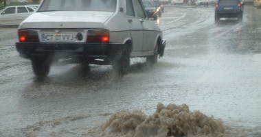 GALERIE FOTO / RUPERE DE NORI la Constanța! CANALIZĂRILE NU MAI FAC FAȚĂ - 8