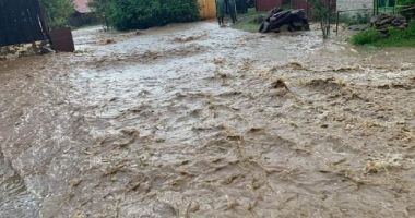 Stire din Social : Cod roşu de inundaţii pe râurile din Dobrogea. Hidrologii anunţă risc de viituri în Constanţa şi Tulcea
