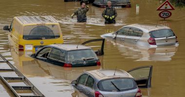 Inundații de amploare în nord-estul Italiei. Mii de oameni au fost evacuați și opt persoane au murit! - 2