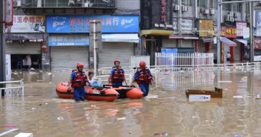 China, în alertă din cauza inundațiilor după trecerea unui taifun
