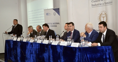 "Învățământul românesc și economia reală sunt două linii paralele!" - 2