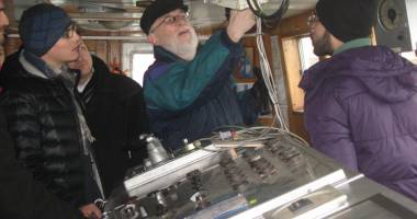 Stire din Economie : Învață să fie "lupi de mare", pe bătrâna "Mare Nigrum"