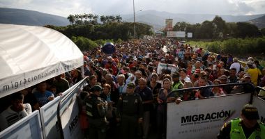 Stire din Actualitate : În Venezuela, militarii blochează un ajutor umanitar. Maduro: Nu vrem pomană