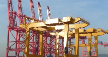 Stire din Economie : Investiții în terminalul  de containere din Izmir