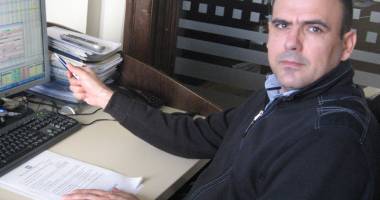Stire din Economie : Investițiile bursiere, mai profitabile decât cele bancare