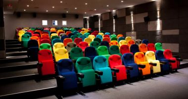 Stire din Diverse : Invitație la film. "Darius" ajunge la Năvodari