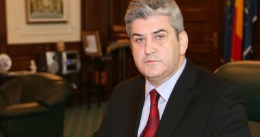 Stire din Politică-Administrație : "În ziua alegerilor,  vom avea  la datorie 31.300 de polițiști"