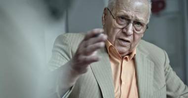 Stire din Eveniment : Pachetul cere 25 de ani de închisoare pentru torționarul Ioan Ficior