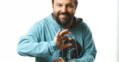 Stire din Cultură-Educație : Ioan Gyuri Pascu, în concert la Constanța
