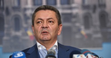 Stire din Politică-Administrație : "Eu chiar nu vreau să-mi petrec bătrânețile în pușcărie"