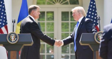 Stire din Politică-Administrație : Președintele Iohannis va fi primit, mâine, la Casa Albă, de Donald Trump