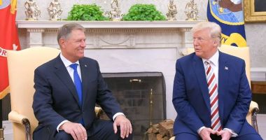 Stire din Politică-Administrație : Klaus Iohannis, convorbire cu președintele SUA despre criza epidemiologică