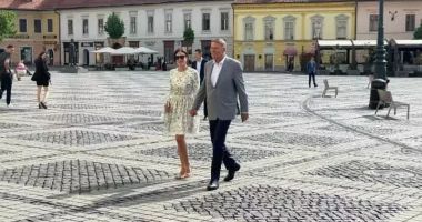 Stire din Politică-Administrație : Alegeri prezidențiale 2025/ Klaus Iohannis: „Sper să fie o zi bună pentru România”