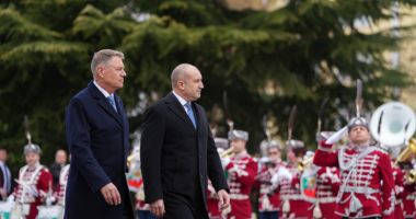 Stire din Politică-Administrație : Preşedintele Klaus Iohannis, primit, la Sofia, de omologul bulgar