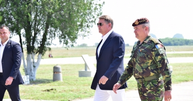 Galerie foto-video / Președintele Klaus Iohannis, prezent la baza militară din Mihail Kogălniceanu - 2