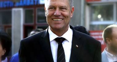 Stire din Politică-Administrație : "România noastră începe acum!"