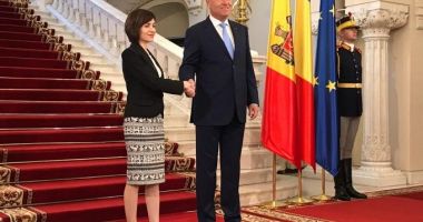 Stire din Social : Iohannis: Am convenit să facem paşi decisivi privind interconectarea reţelelor de energie electrică din România şi R. Moldova