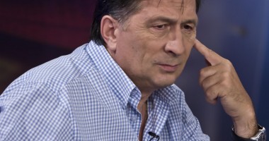 Stire din Sport : Ion Crăciunescu a demisionat de la conducerea Comisiei Centrale a Arbitrilor