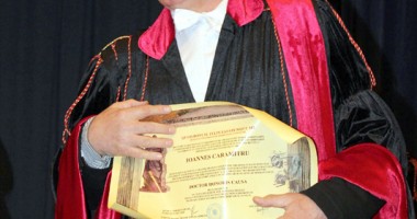 Dănuț Epure a decernat primul titlu Doctor Honoris Causa lui Ion Caramitru - 2