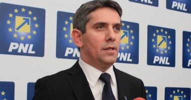 Stire din Social : Persoanele autorizate care și-au întrerupt activitatea pe perioada stării de urgență vor beneficia de o indemnizație fixă