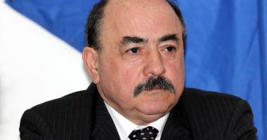 Fost primar, caut partid pentru a candida cu orice preț! - 2