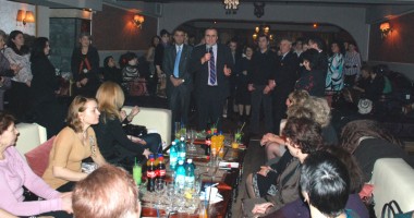 Stire din Politică-Administrație : Zanfir Iorguș a organizat o petrecere pentru femeile din Mangalia