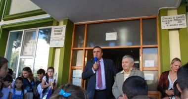 Ce a spus deputatul Zanfir Iorguș despre Primăria Mangalia în prima zi de școală - 3