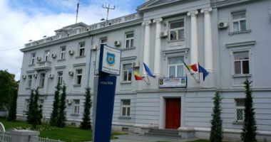 Stire din Eveniment : UPDATE / Sinucidere în arestul IPJ Constanța! Bărbatul cercetat avea 72 de ani