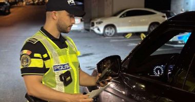 Stire din Eveniment : Acțiuni de tip BLITZ ale polițiștilor în Constanța și Murfatlar