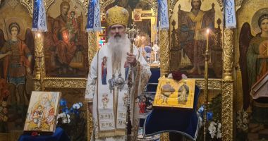 IPS Teodosie: "Crăciunul nu e doar un ospăț de bunătăți" - 5