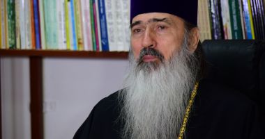 Stire din Eveniment : ÎPS Teodosie, achitat în dosarul fraudei cu fonduri europene